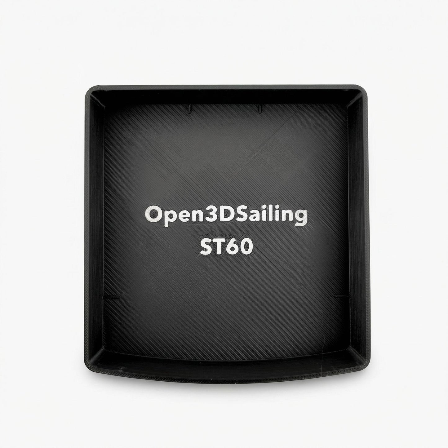 Vue arrière d'un capot Raymarine ST60