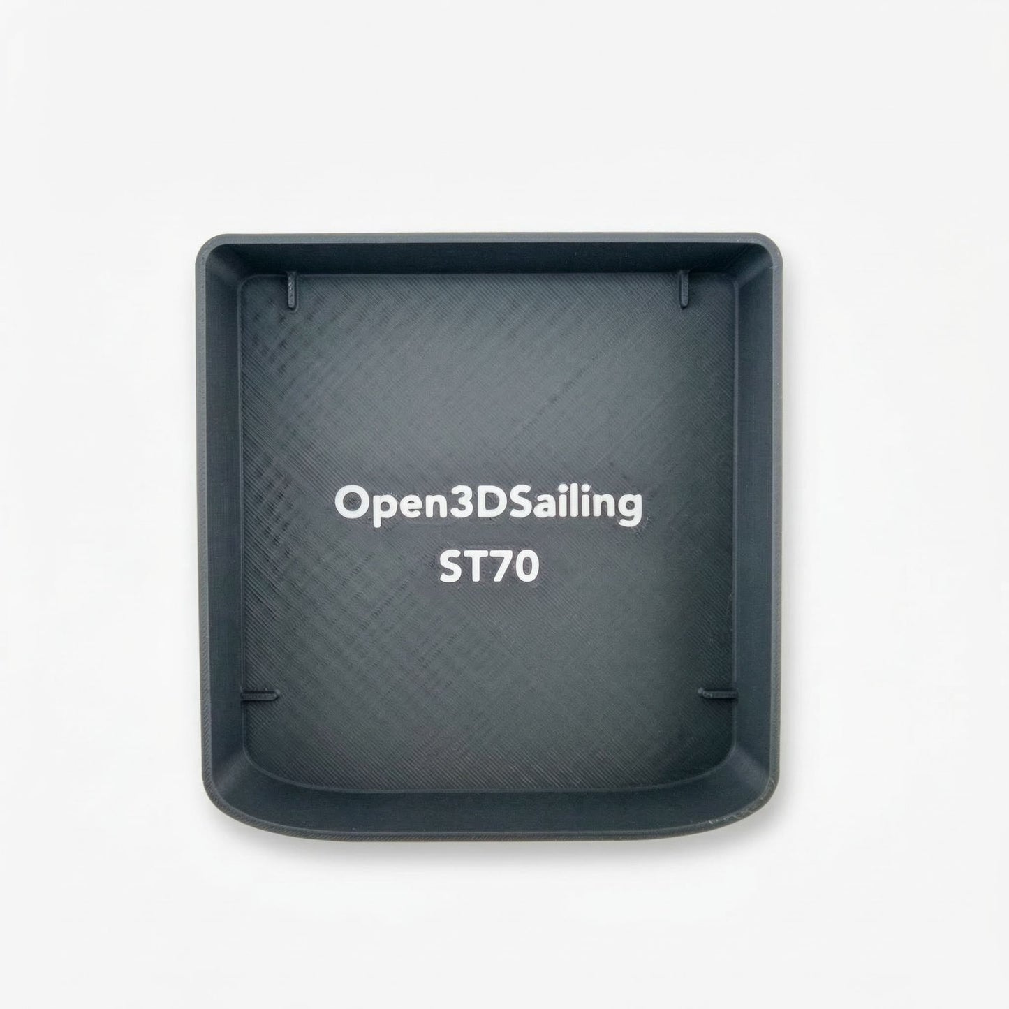 Vue arrière d'un capot protégeant un instrument ST70 Raymarine