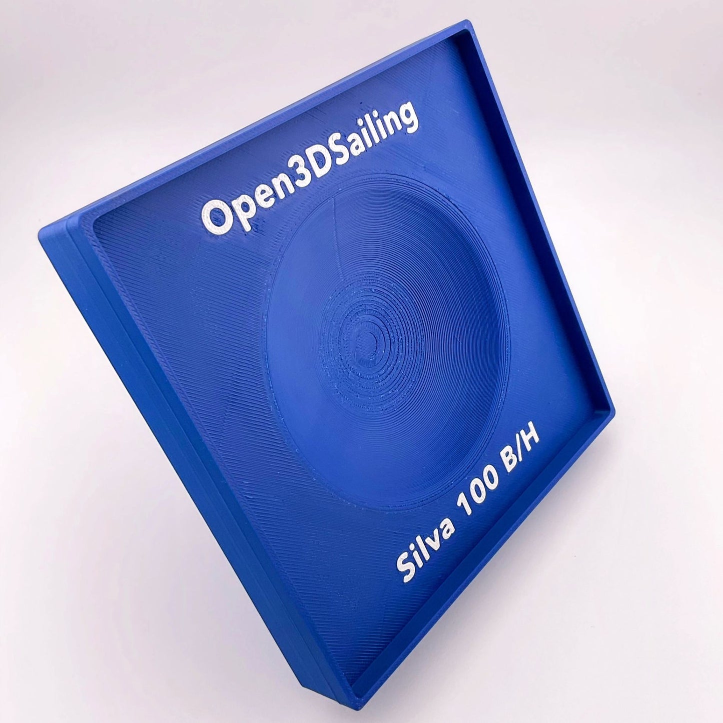 capot arrière personnalisé formé pour s'adapter au tableau de bord