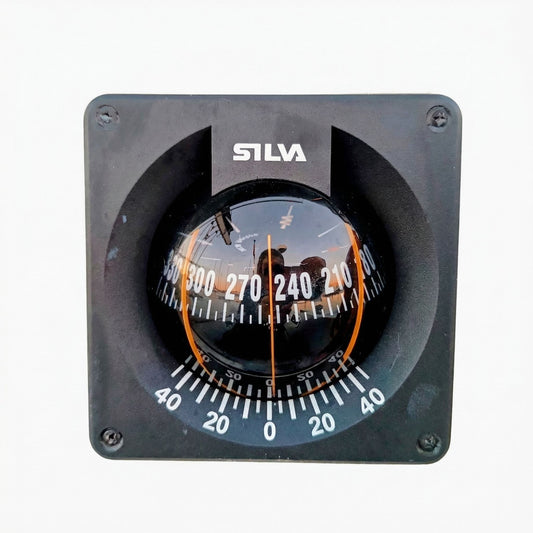 Silva compass 100BH pointing North